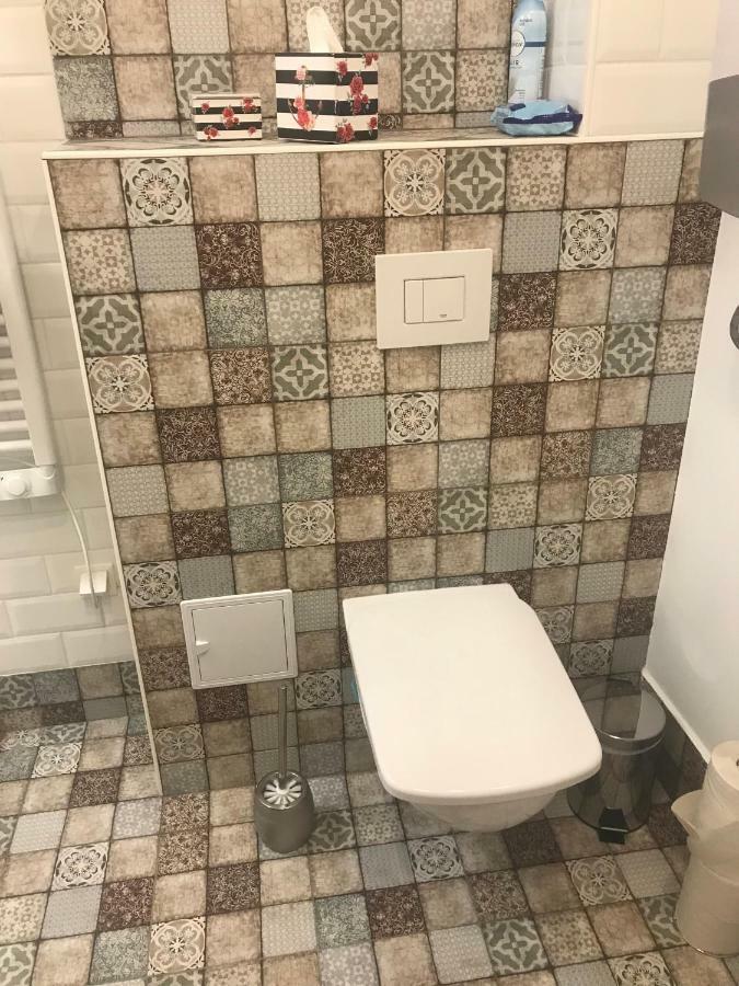 Aradi Apartman Pécs Exteriör bild